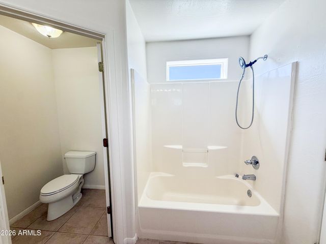 430 W LAKE LOUISE Road, Paulden, AZ 86334