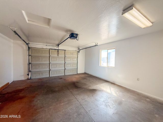 430 W LAKE LOUISE Road, Paulden, AZ 86334