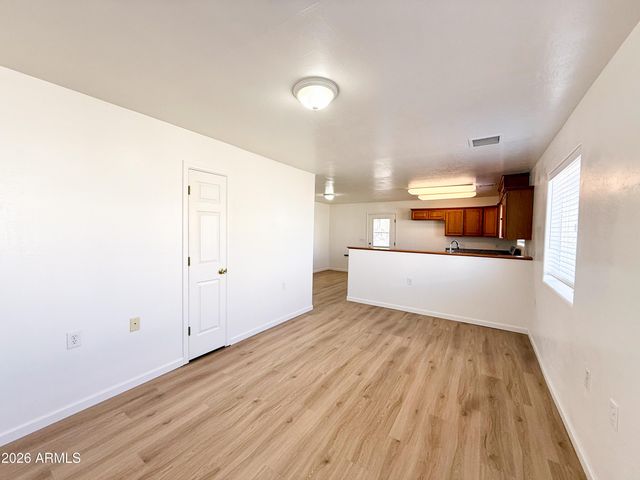430 W LAKE LOUISE Road, Paulden, AZ 86334