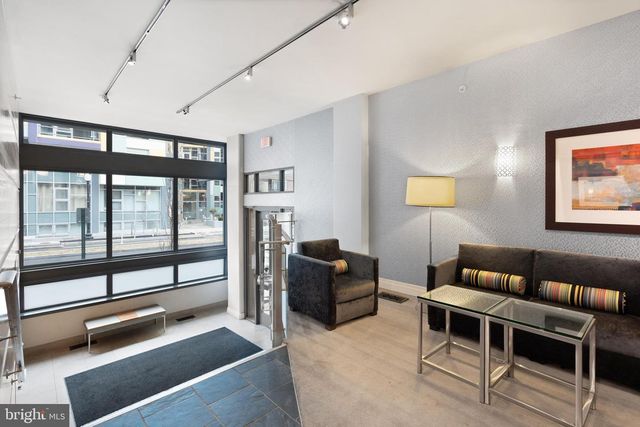 2120 VERMONT AVE NW #17, Washington, DC 20001