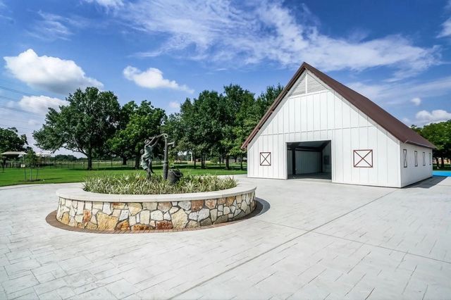 17803 Pumpkin Vine Drive, Hockley, TX 77447