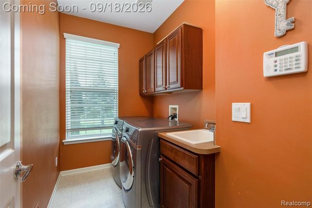 49136 Running Trout Lane, Northville, MI 48168