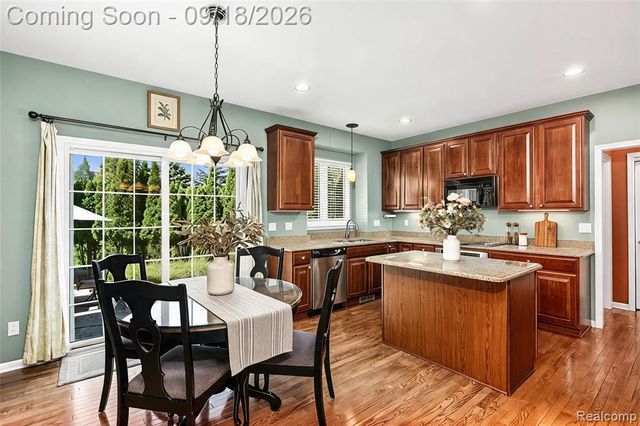 49136 Running Trout Lane, Northville, MI 48168