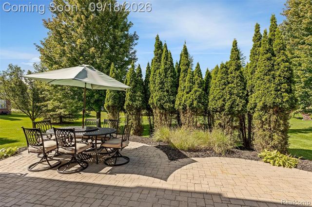 49136 Running Trout Lane, Northville, MI 48168