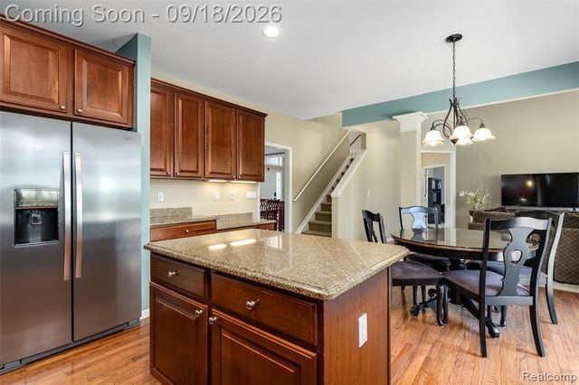 49136 Running Trout Lane, Northville, MI 48168