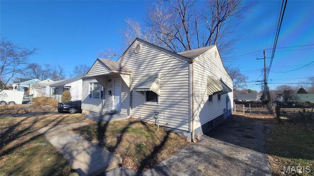 2000 Wismer Avenue, St Louis, MO 63114