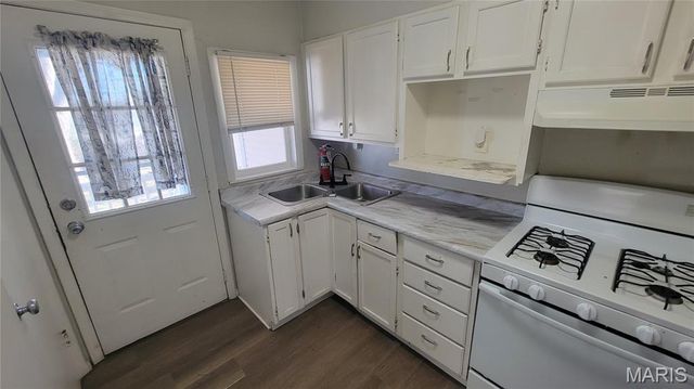 2000 Wismer Avenue, St Louis, MO 63114