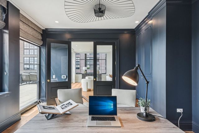 1109 W WASHINGTON Boulevard 8A, Chicago, IL 60607