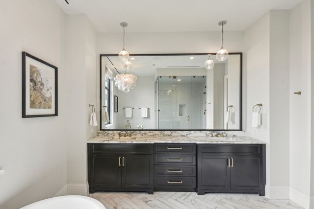 1109 W WASHINGTON Boulevard 8A, Chicago, IL 60607