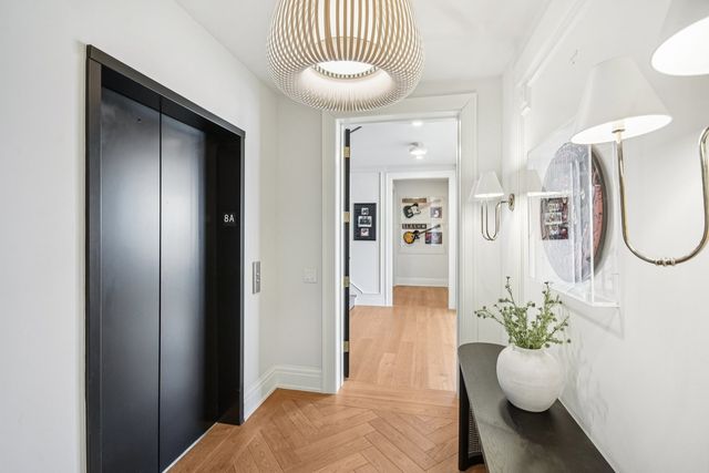 1109 W WASHINGTON Boulevard 8A, Chicago, IL 60607