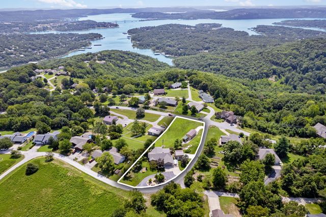 58 Homestead Lane, Kimberling City, MO 65686