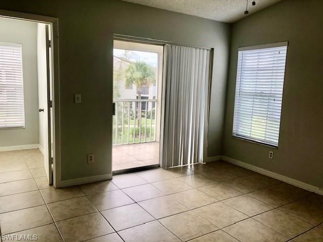 124 Santa Clara DR 15, Naples, FL 34104