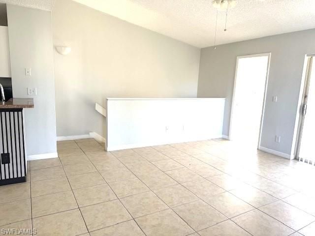 124 Santa Clara DR 15, Naples, FL 34104