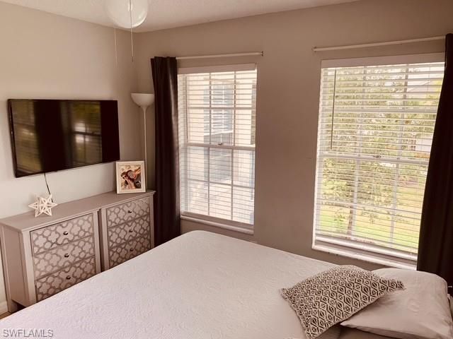 124 Santa Clara DR 15, Naples, FL 34104