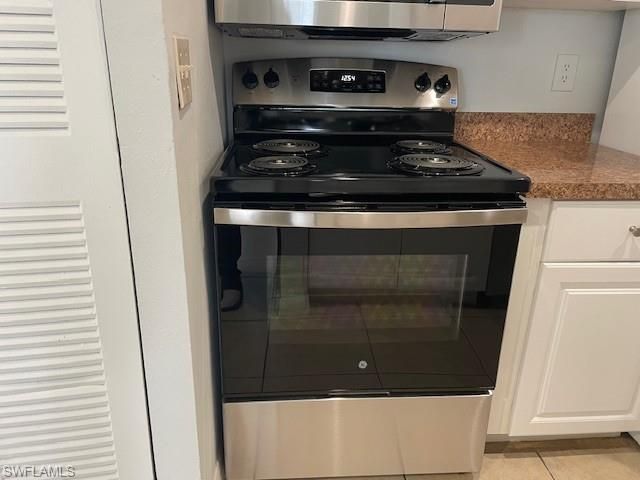 124 Santa Clara DR 15, Naples, FL 34104