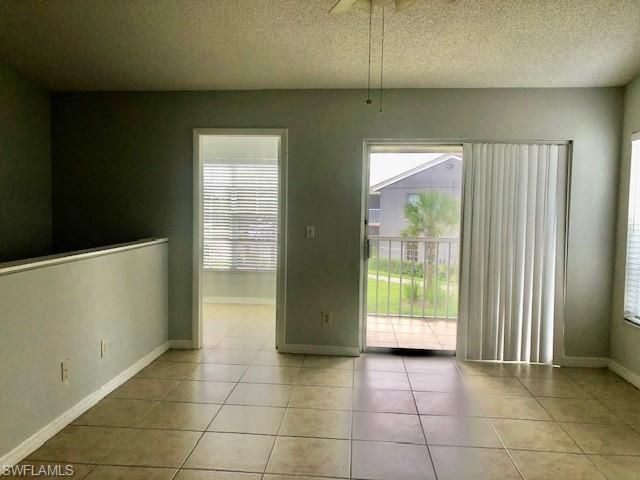 124 Santa Clara DR 15, Naples, FL 34104