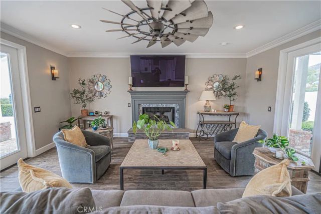 9248 Hierba, Agua Dulce, CA 91390
