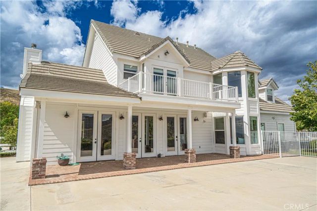 9248 Hierba, Agua Dulce, CA 91390