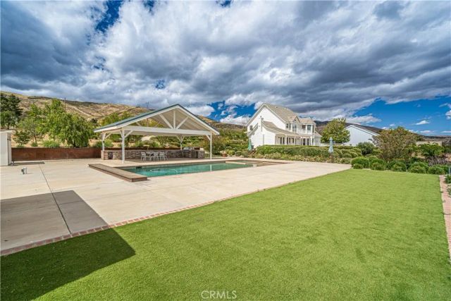 9248 Hierba, Agua Dulce, CA 91390