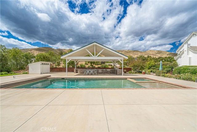 9248 Hierba, Agua Dulce, CA 91390