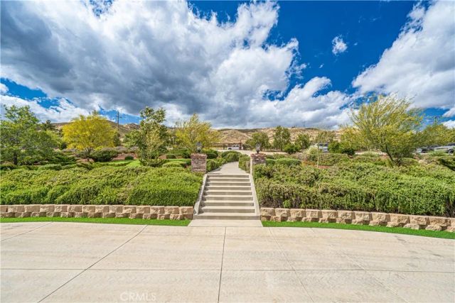 9248 Hierba, Agua Dulce, CA 91390