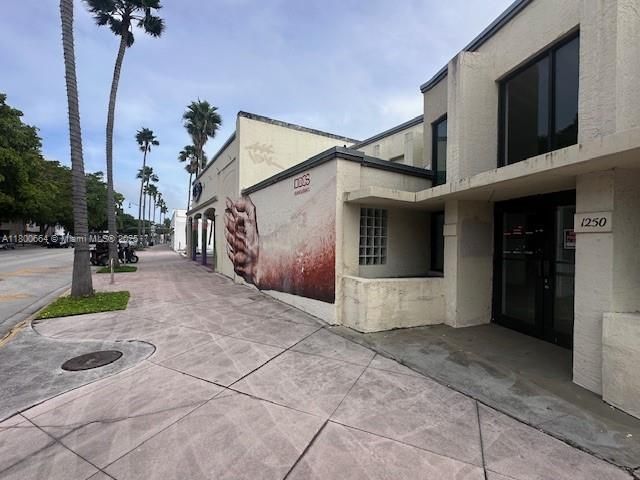 1250 Normandy DR, Miami Beach, FL 33141