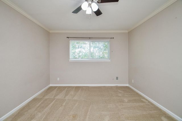 13074 Trail Hollow Drive 3074, Houston, TX 77079