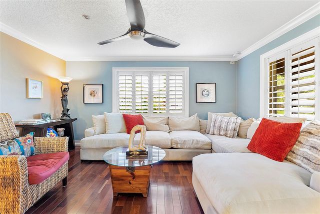 601 NW 22ND Court, Wilton Manors, FL 33311