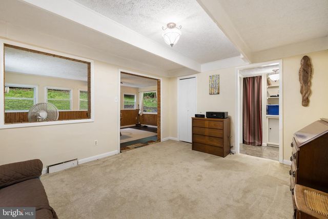 102 DUWAMISH TRL, Winchester, VA 22602