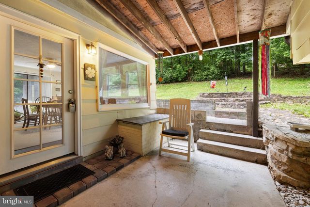 102 DUWAMISH TRL, Winchester, VA 22602
