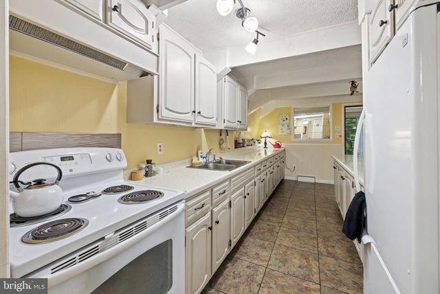 102 DUWAMISH TRL, Winchester, VA 22602