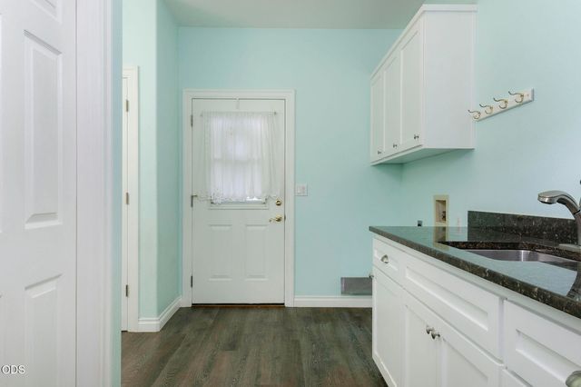 279 Ridgefield Road, Grants Pass, OR 97527