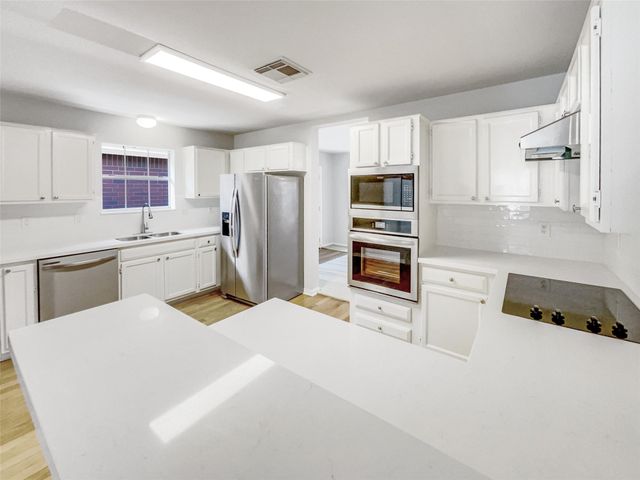 3229 Continental Drive, Missouri City, TX 77459