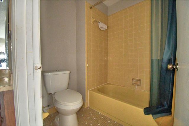 573 HUNTER CIRCLE, Kissimmee, FL 34758