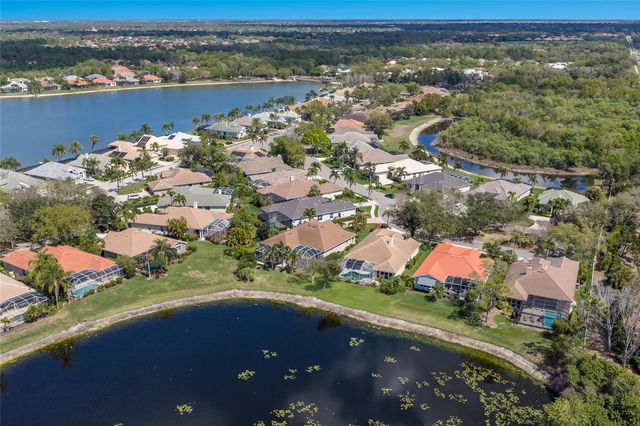 8428 MISTY MORNING COURT, Lakewood Ranch, FL 34202