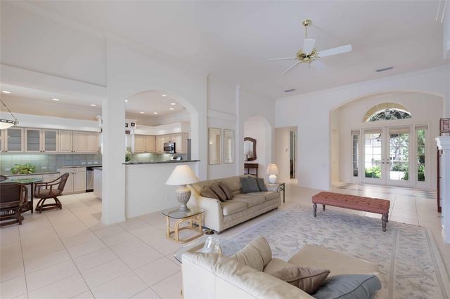 8428 MISTY MORNING COURT, Lakewood Ranch, FL 34202