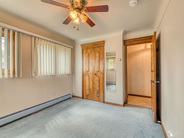 26995 James Avenue, Flat Rock, MI 48134