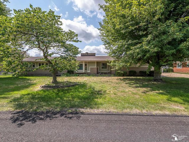 26995 James Avenue, Flat Rock, MI 48134