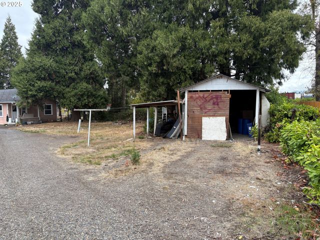 1281 HWY 99N, Eugene, OR 97402