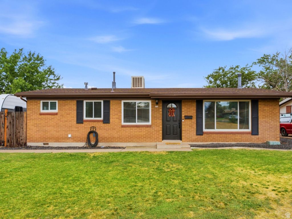 676 N ANN ST, Clearfield, UT 84015 — exterior