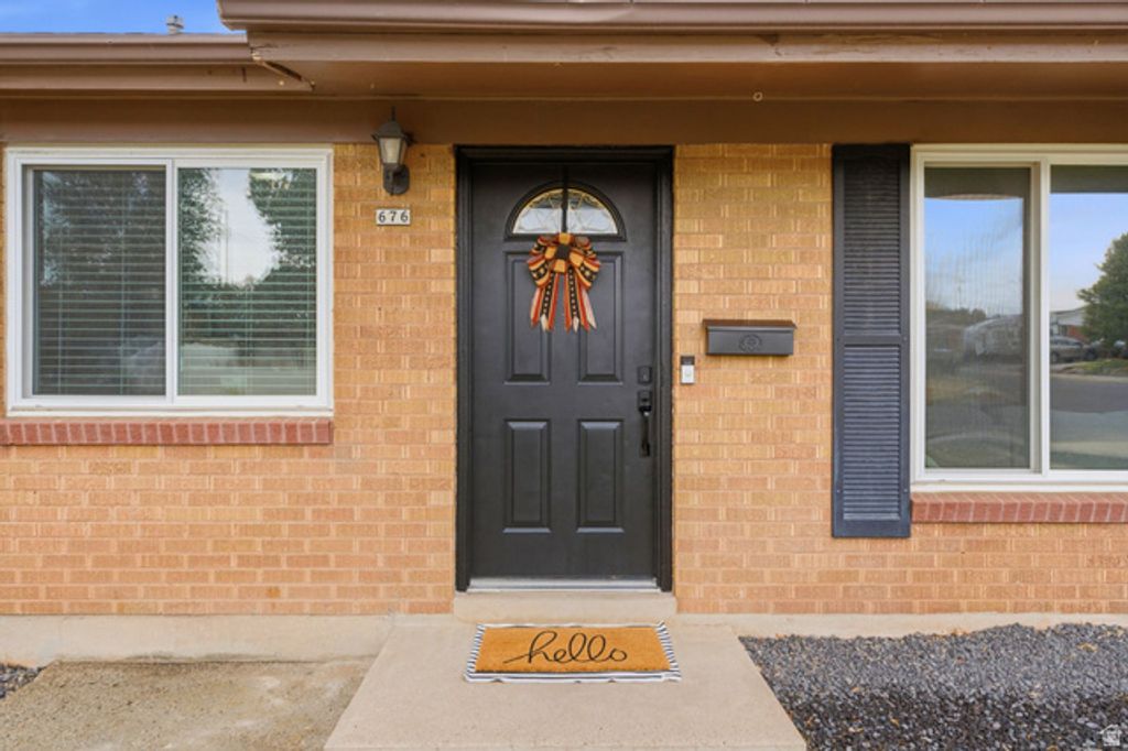 676 N ANN ST, Clearfield, UT 84015 — photo 5