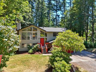 26125 221st Place SE, Maple Valley, WA 98038