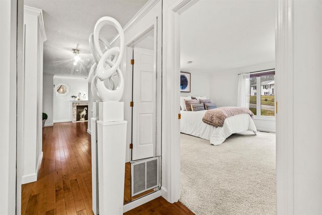 755 Straw Hill Road, Manchester, NH 03104