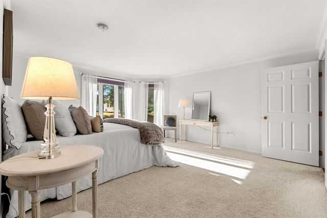 755 Straw Hill Road, Manchester, NH 03104