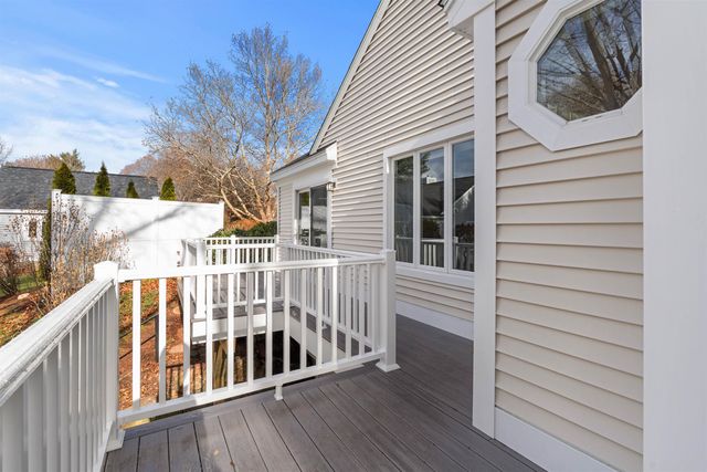 755 Straw Hill Road, Manchester, NH 03104