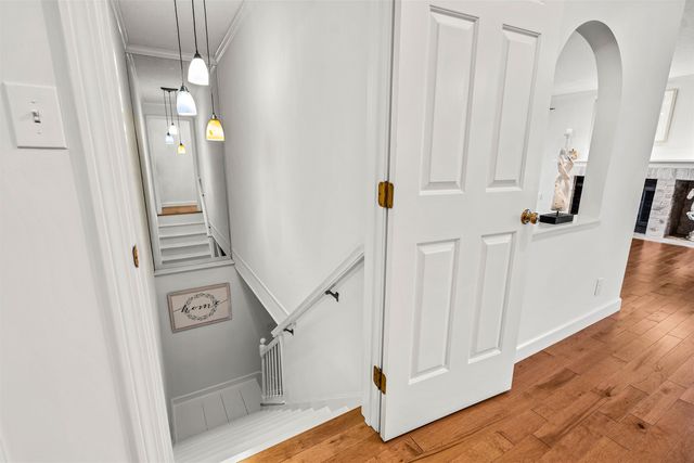 755 Straw Hill Road, Manchester, NH 03104