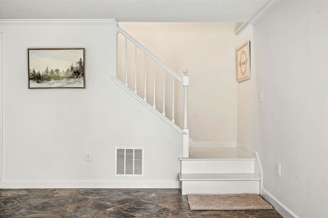 755 Straw Hill Road, Manchester, NH 03104