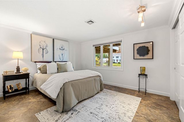 755 Straw Hill Road, Manchester, NH 03104