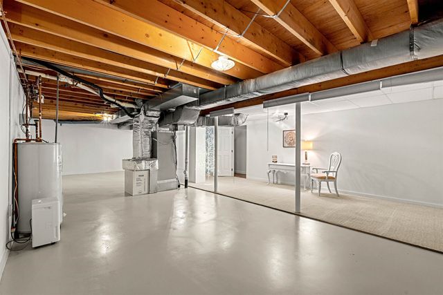 755 Straw Hill Road, Manchester, NH 03104