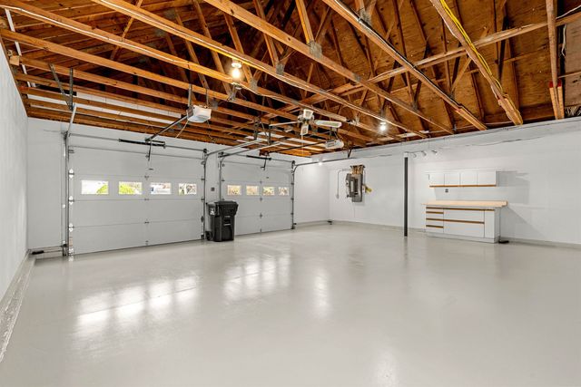 755 Straw Hill Road, Manchester, NH 03104